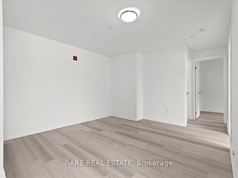 3101 Eglinton Ave E #110 — Photo 9