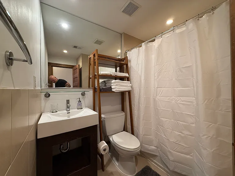 632 Massachusetts Ave NE #3 — Photo 24