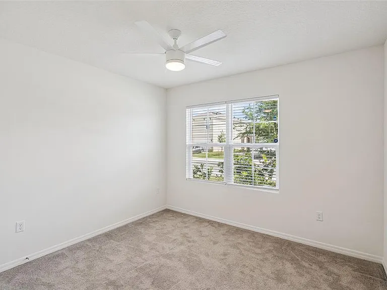 544 Park Place Blvd — Photo 14