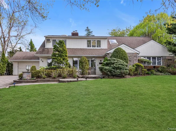 76 Parkview Drive, Searingtown, NY 11507