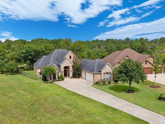4th image of 5220 Forest Cove Dr
