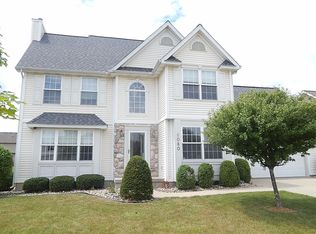 6080 Big Rock Dr, Grand Blanc, MI 48439