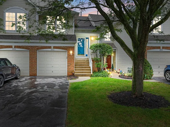 3052 Waters Edge Cir, Aurora, IL 60504