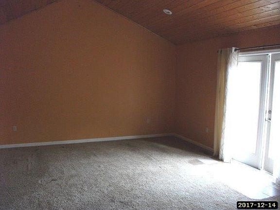 3rd image of 2508 Hwy 26 E