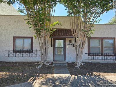 6703 Crown Rdg, San Antonio, TX, 78239