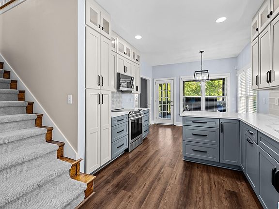 5th image of 6491 Cambridge Rd