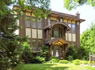 586 Ashland Ave APT 3, Saint Paul, MN 55102