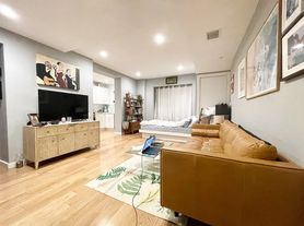 21-17 31st Ave