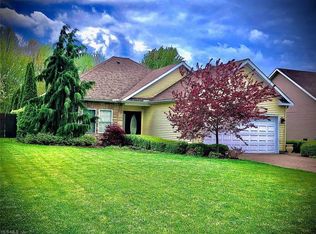 740 Millwood Dr, Geneva, OH 44041