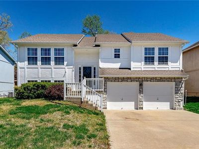 1210 N Parkway Dr, Olathe, KS, 66061