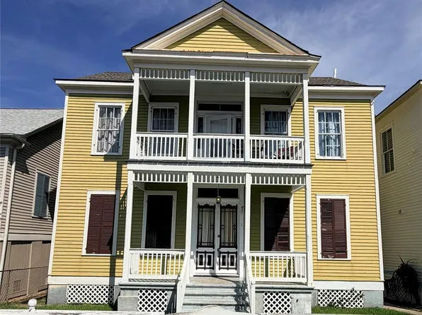 1614 Market St APT 4, Galveston, TX 77550