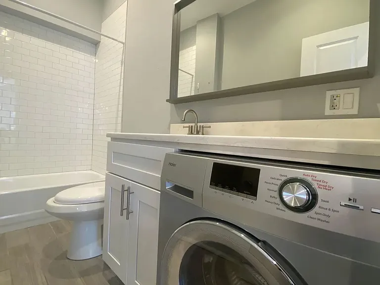 1616 Spruce St #3RR — Photo 12