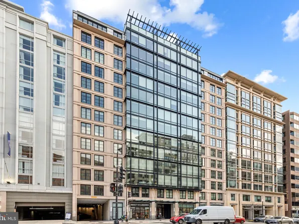1133 14th St NW APT 1205, Washington, DC 20005