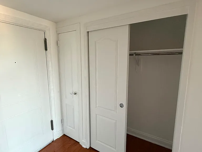 60 Parkway Dr E #6B — Photo 20