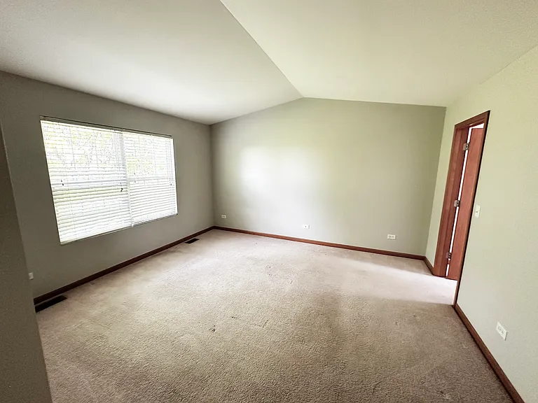 24252 Leski Ln — Photo 4