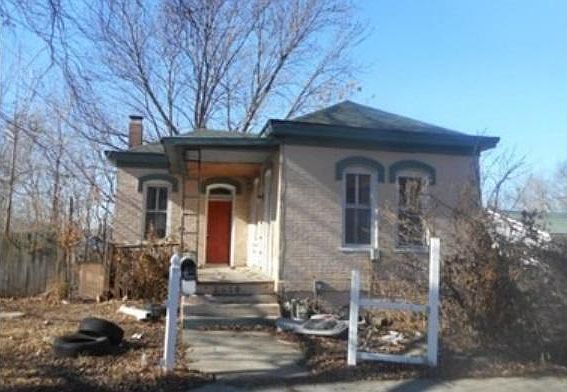 1st image of 2416 S 12th St