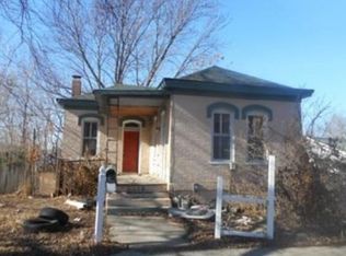 2416 S 12th St, Saint Joseph, MO 64503