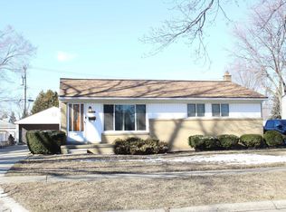 4445 Reader Dr, Warren, MI 48092