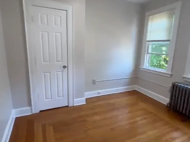 30 Platt St #3 — Photo 2