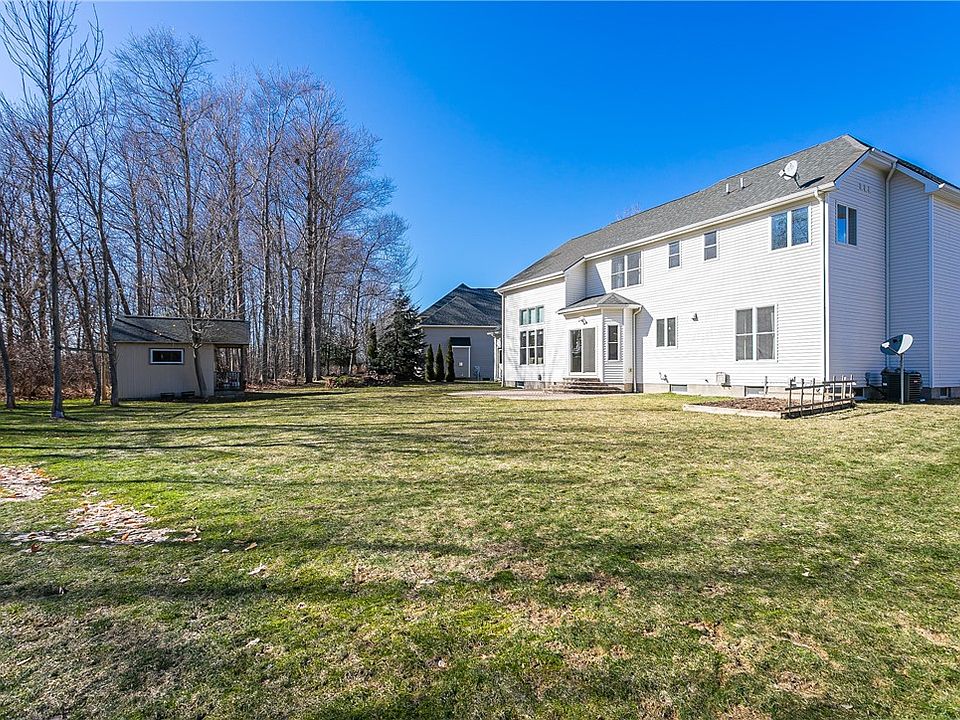 247 Gallant Fox Ln, ster, NY 14580 Zillow