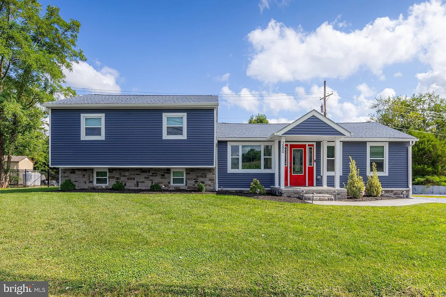 280 Woodstown Daretown Rd photo 1