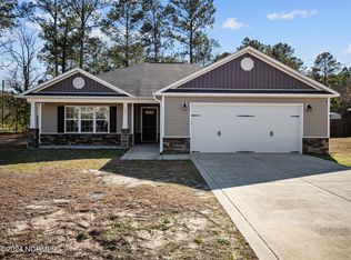 101 Braeburn Blvd, Richlands, NC 28574