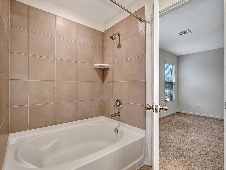 9403 Castillo Ct — Photo 28