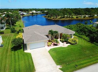 882 Salem Ave, Sebastian, FL 32958