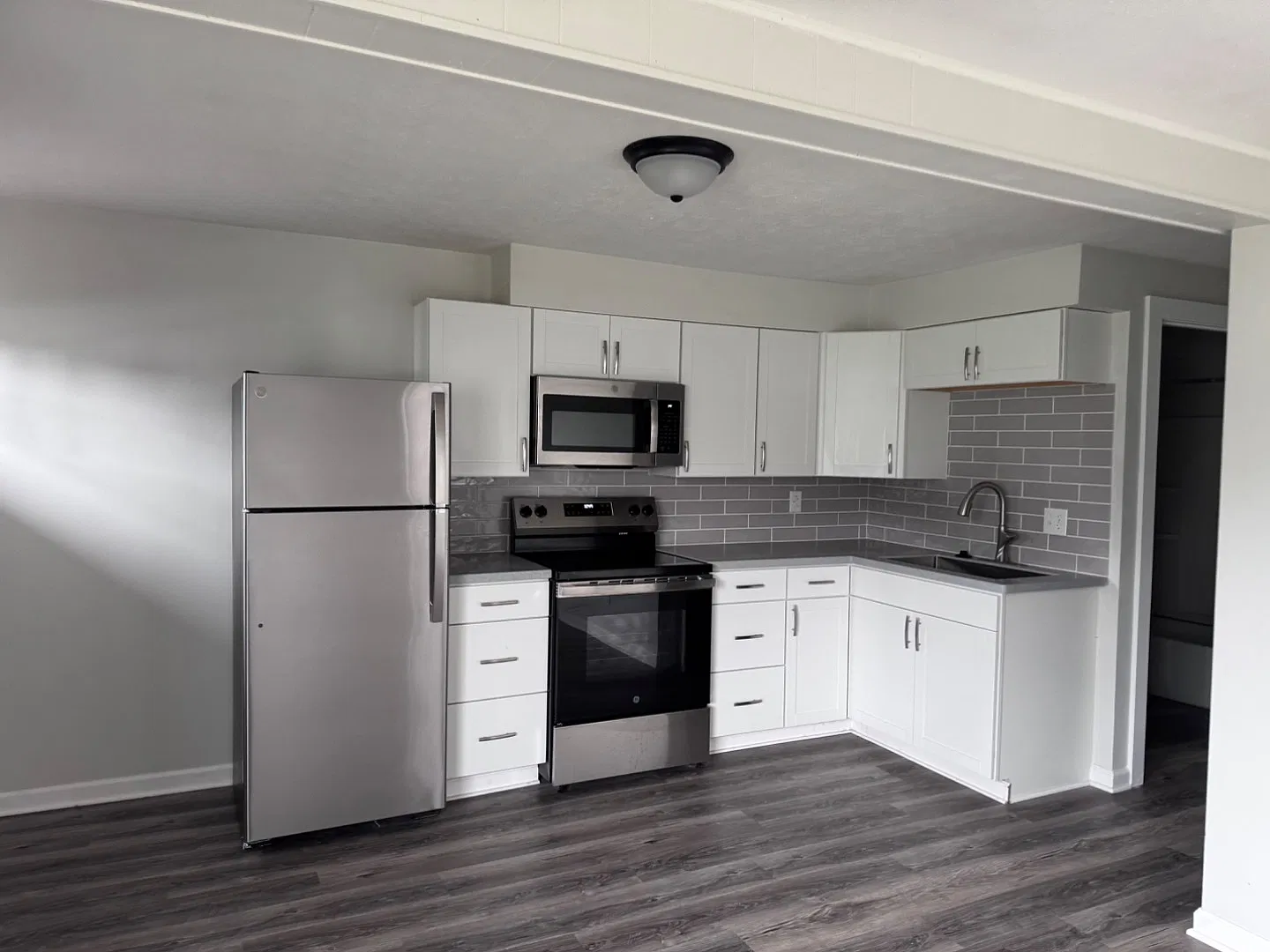 103 S 7th St - 103.5 — Photo 3