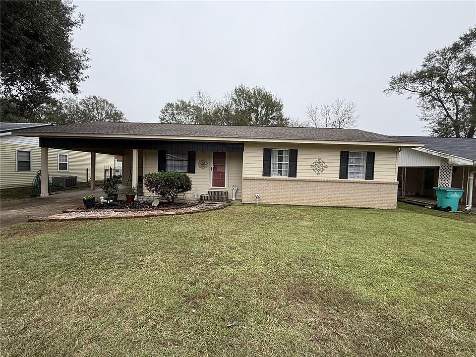 1st image of 841 Louisiana Ave