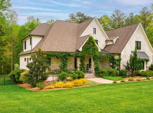 5040 Shakori Trl, Durham, NC 27707