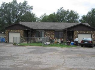 1226 W Esthner Ave APT 101, Wichita, KS 67213