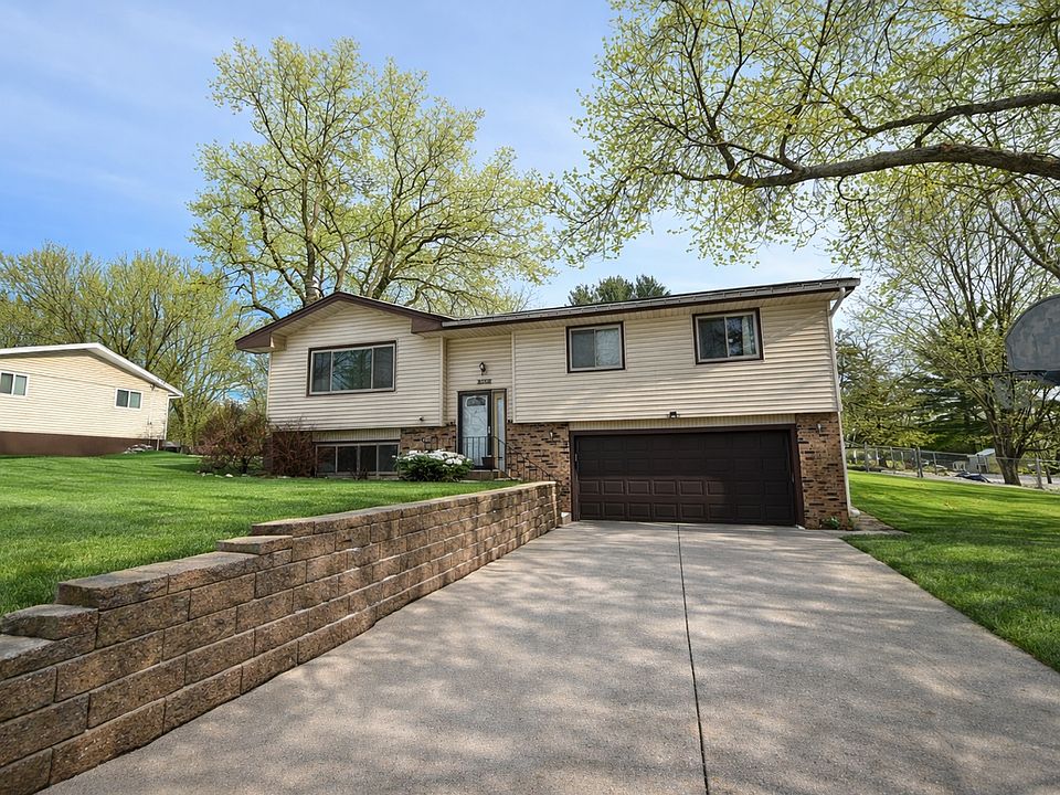 1st image of 8241 Hillside Dr