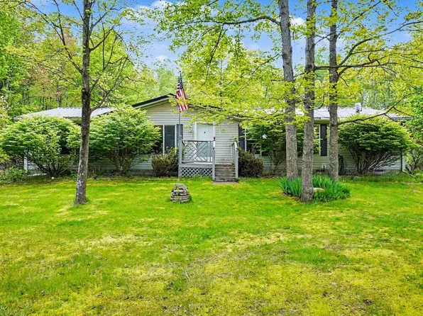 6954 N Magruder Rd, Beaverton, MI 48612