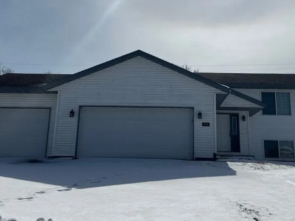 1160 Coakley St, Paynesville, MN 56362