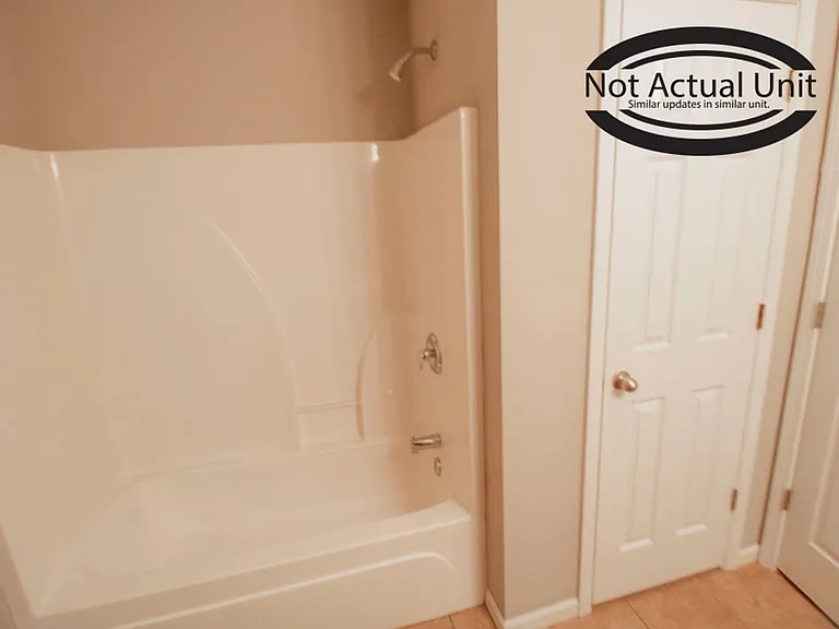 3914 Snowy Owl Dr — Photo 28