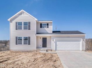 1742 Burr Pond Ln, Vicksburg, MI 49097