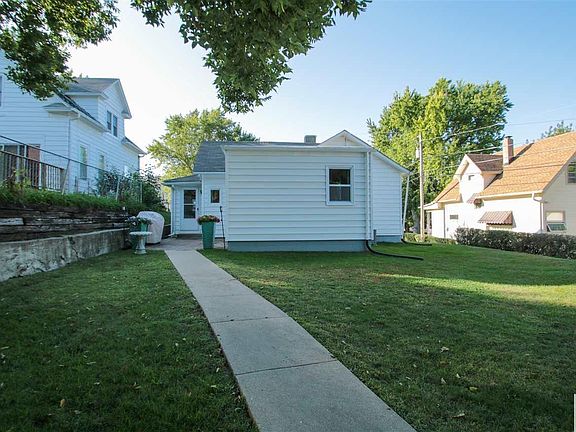 4th image of 717 37th St