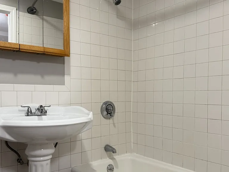 21 Blakeville St #1A — Photo 6