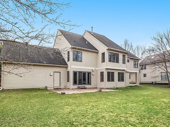 2nd image of 4649 Erin Ct