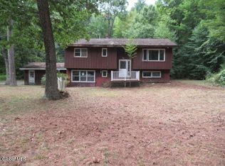 2 Paris Road, Fort Edward, NY 12828