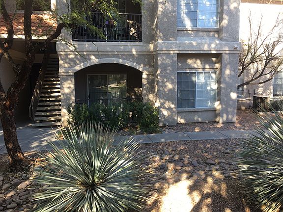 2nd image of 1500 E Pusch Wilderness Dr