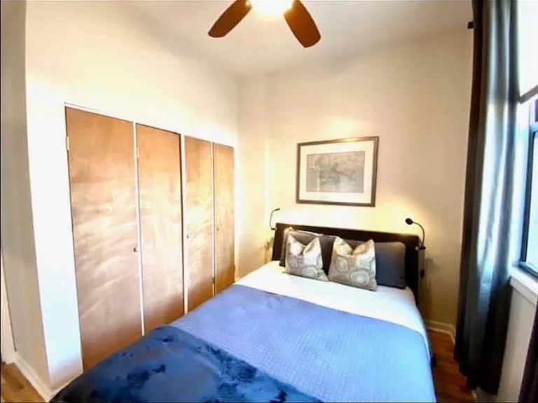 1434 W Fletcher St #2F — Photo 13