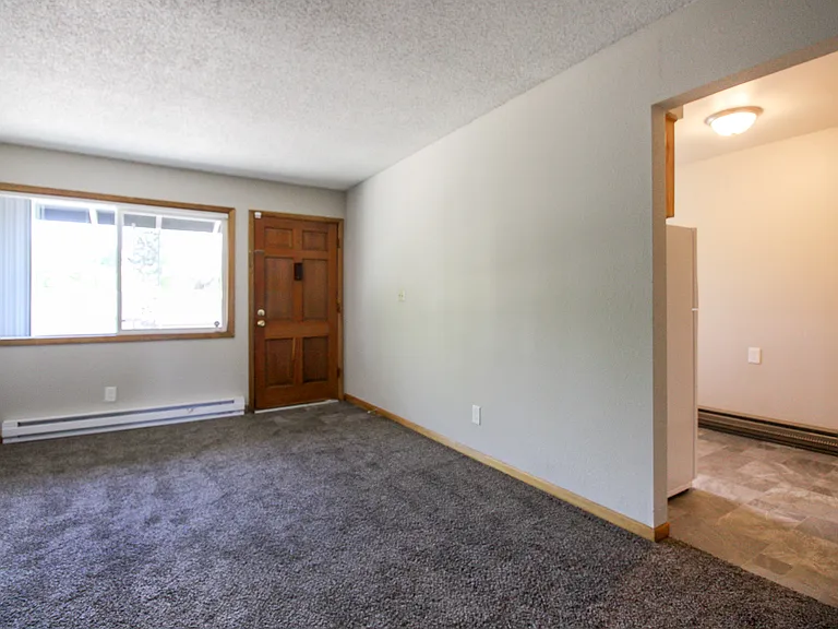 804 14th St NE #8 — Photo 9