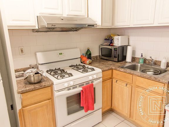 5th image of 24 Eldridge St APT 5