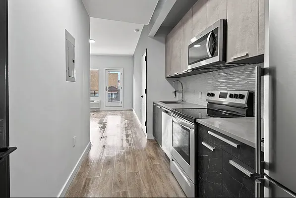 Rented by Elmekies Equities | media 11