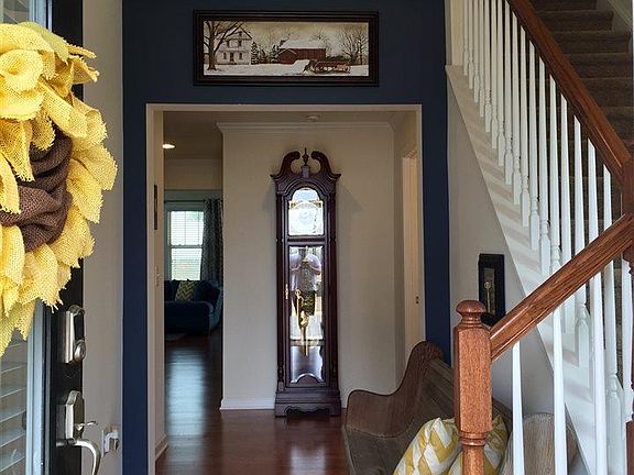 2nd image of 170 Heathwood Dr