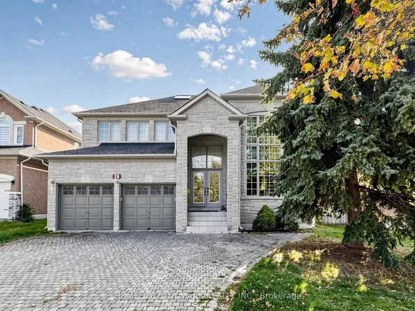 19 Edenbrook Cres, Richmond Hill, ON L4B 4B5