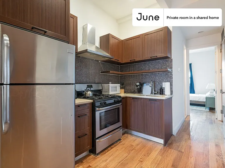 148 Grove St #B — Photo 9