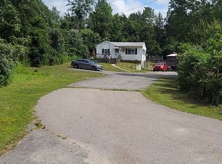 75 Lawrence St, Northborough, MA 01532
